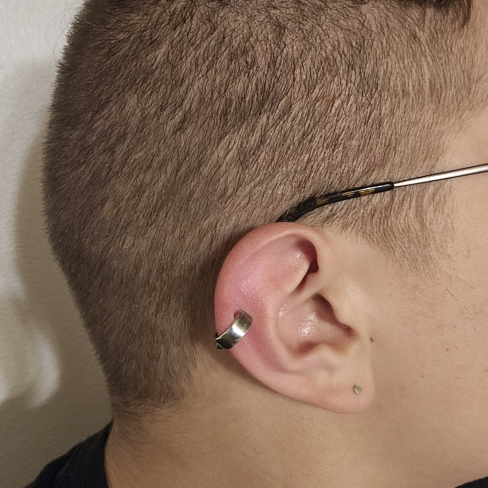 Silver Pyramid Ear Cuff - image 3